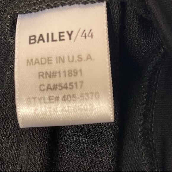 Bailey 44 “Janis” Olive Hooded Jacket, Minimalist, Coastal, weekend, beach, XS/S - Picture 12 of 14